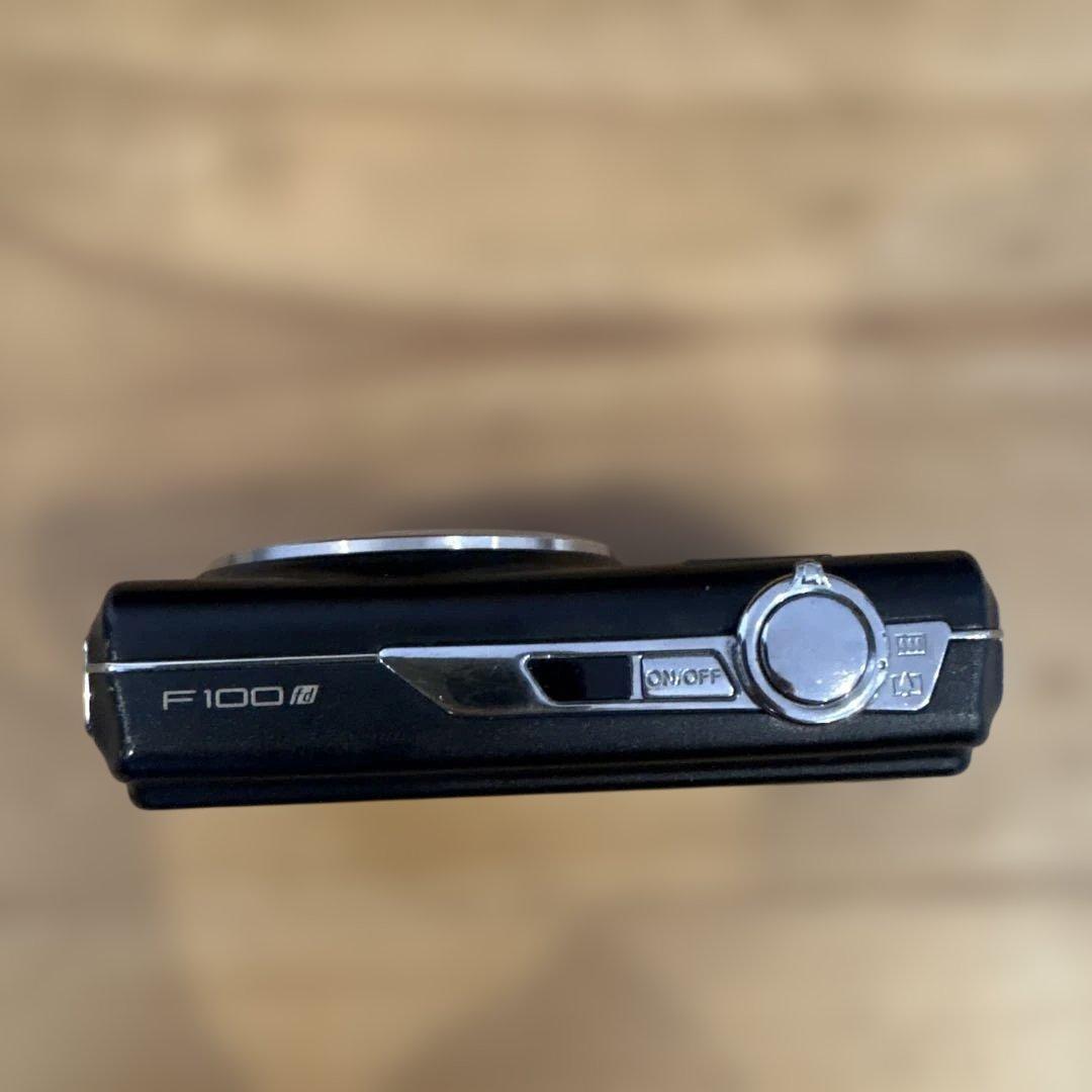 動作未確認 FUJIFILM FINEPIX F100fd ジャンク