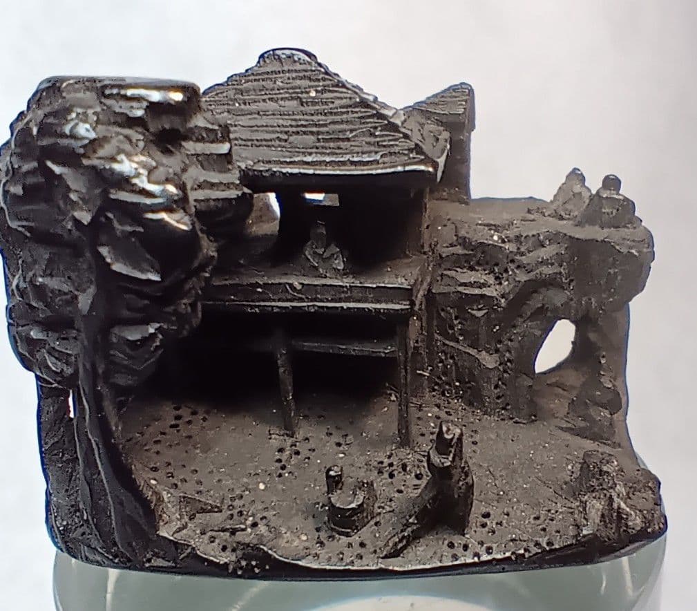 海松（黒珊瑚）彫 根付 「蓬莱山」神仙思想 銘有 破損無 超絶技巧名品