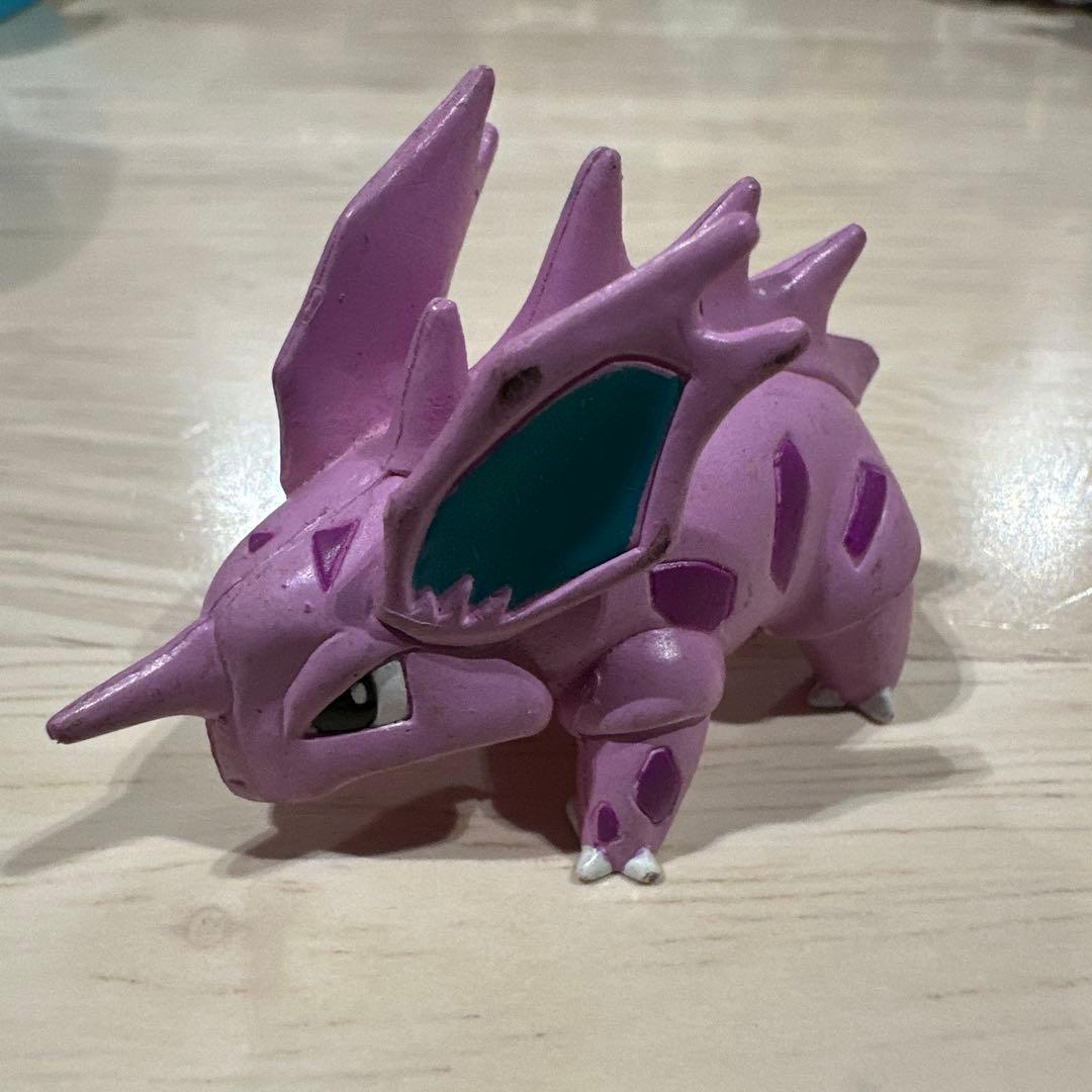 モンコレ初期　ニドリーノ