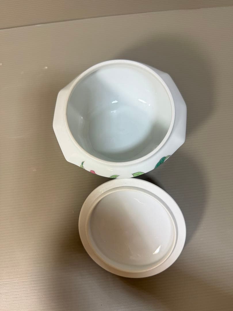 2258 有田焼　彌右衛門窯  古伊万里　金彩蓋物　2客