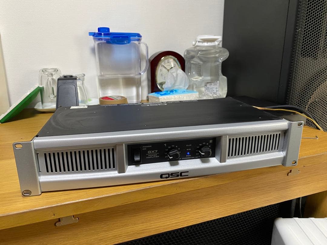 QSC GX7 MADE IN USA 1000W/4ohmパワーアンプ
