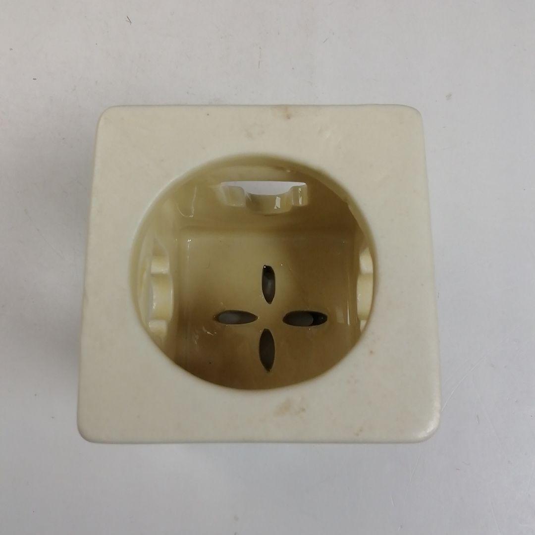 Ｗ１０２　蓋置　『長崎三彩』『天主堂　江口秀山 作』　共箱　茶道具