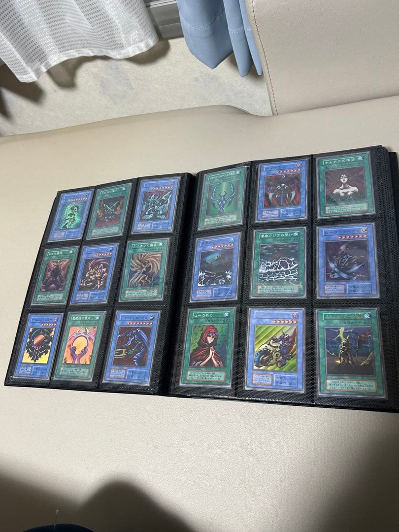 遊戯王まとめ売り　引退品　356枚　バンダイ版フルコンプ　初期　2期　3期