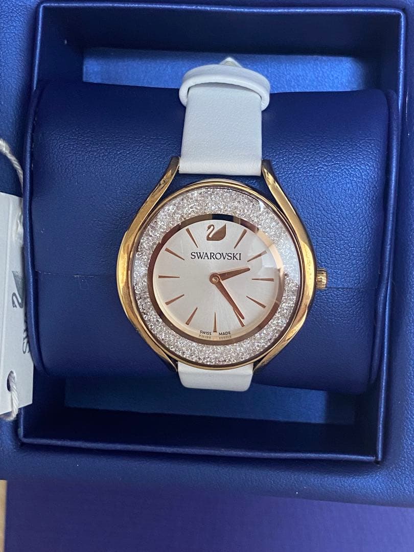 Swarovski ホワイトレザー 時計 レディース