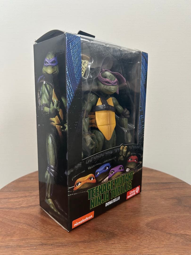 NECA 実写版 ミュータントニンジャタートルズ 1990 正規品