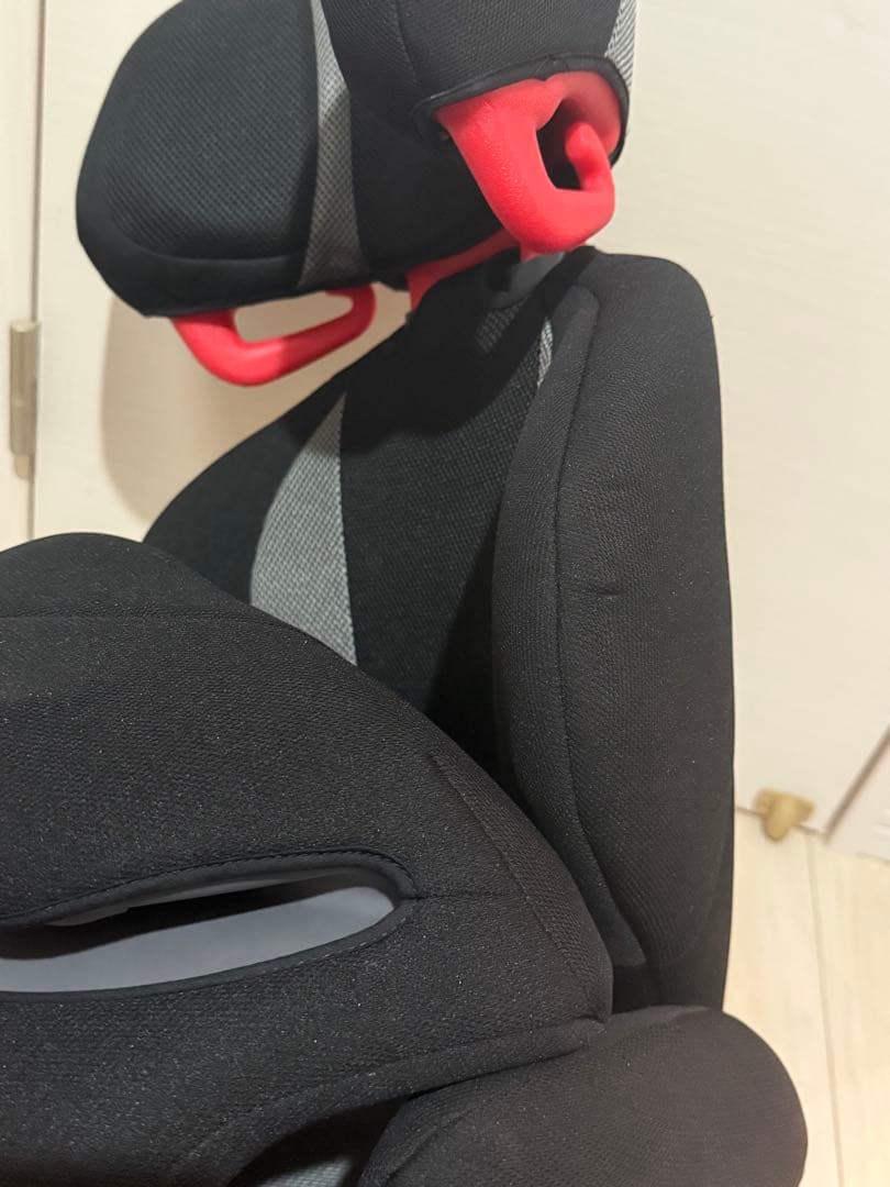 クリーニング済⭐︎チャイルドシート ジュニアシート メッシュ素材 ブラックグレー