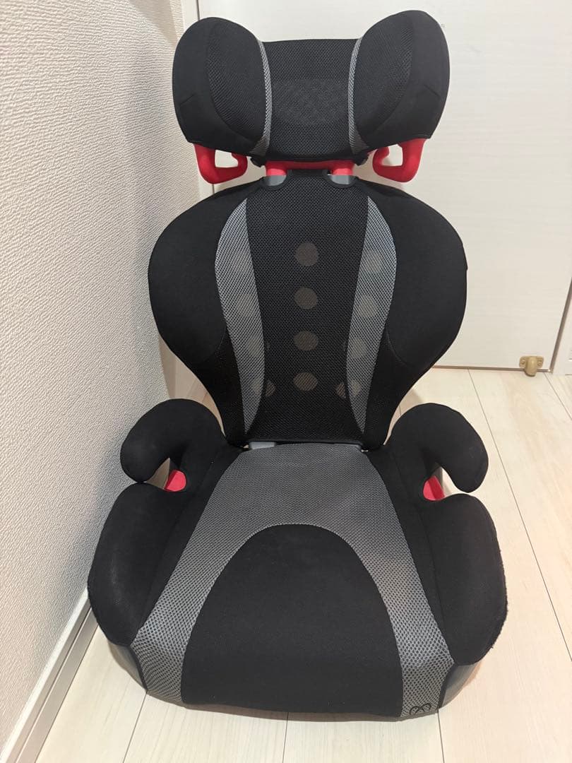 クリーニング済⭐︎チャイルドシート ジュニアシート メッシュ素材 ブラックグレー
