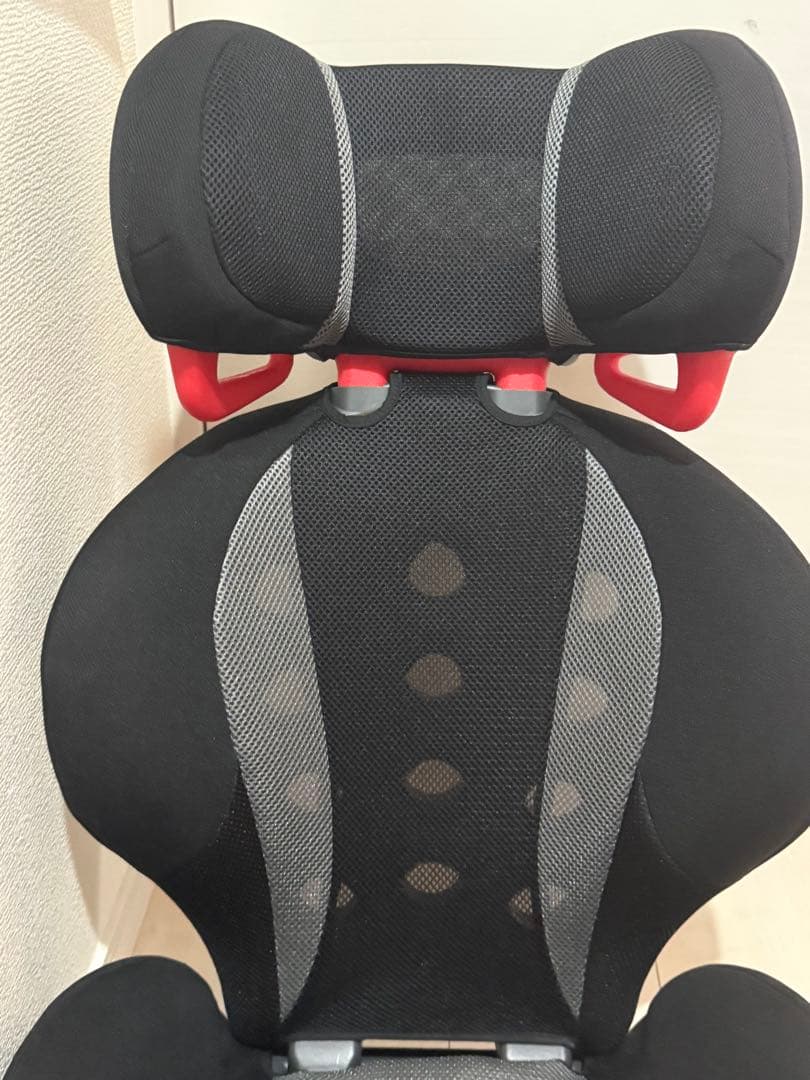 クリーニング済⭐︎チャイルドシート ジュニアシート メッシュ素材 ブラックグレー