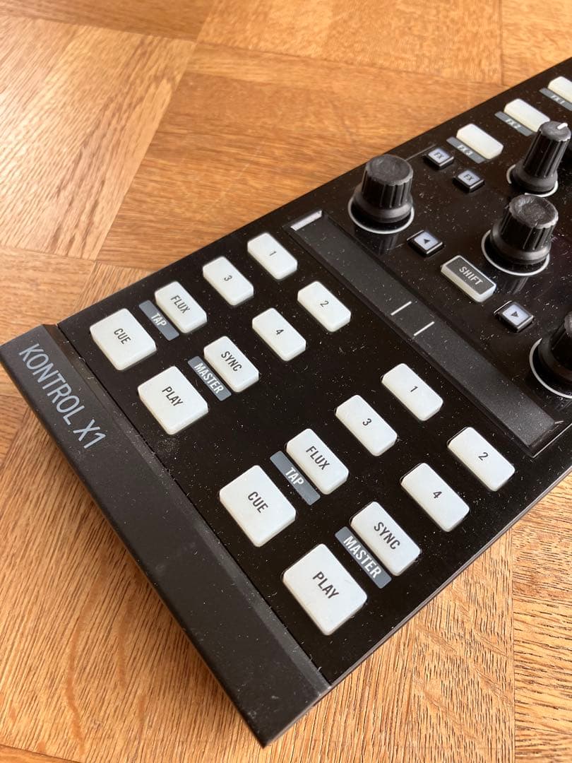 Traktor Kontrol X1 mk2 【動作確認済み】