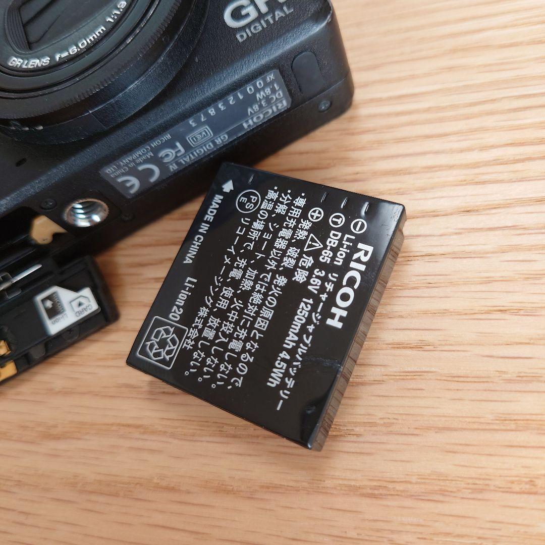 RICOH　GR DIGITAL Ⅳ　GRデジタル4