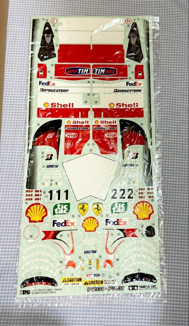 タミヤ◆フェラーリF2001 1/10スケール 4WD 1/10