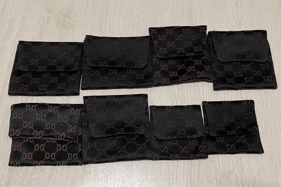 GUCCI アクセサリー保存袋　まとめ売り 25枚