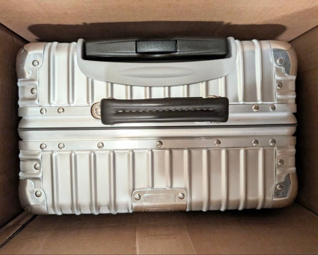 リモワ　クラシックフライト　35Ｌ