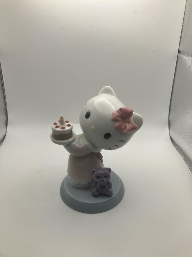 【希少】NAO ハローキティ 陶器 フィギュリン ケーキ＆テディベア