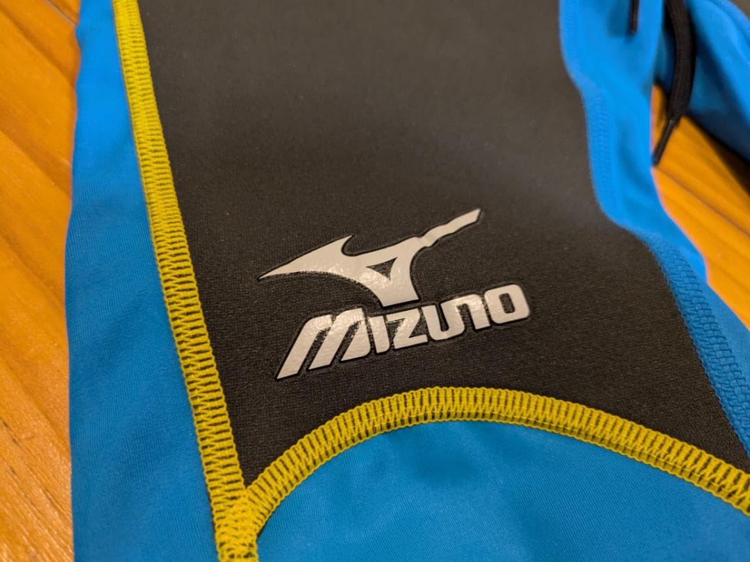 【ウォッシューズ】競泳水着 ミズノ 高速 浮力素材 サイズM