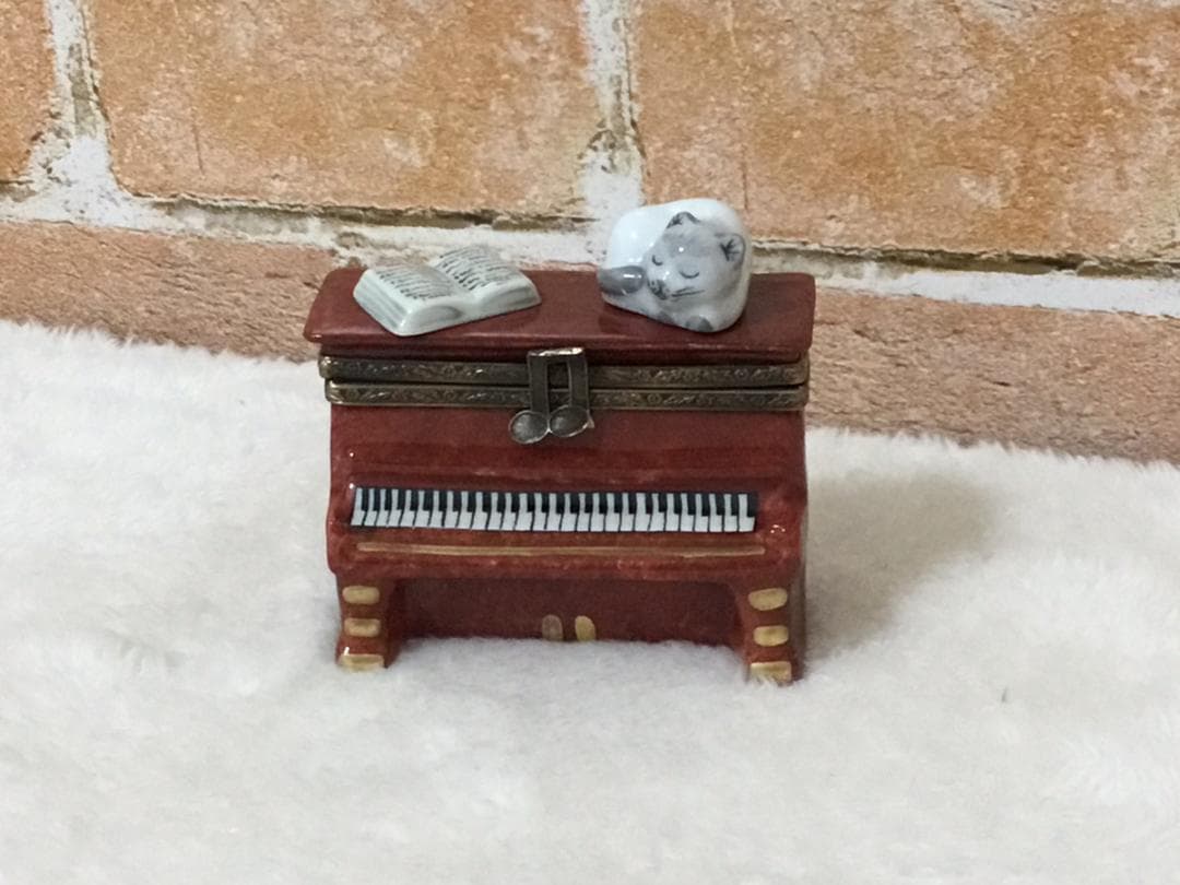 ヴィンテージ　限定　レア　リモージュボックス　ピアノ　猫　本　LIMOGES