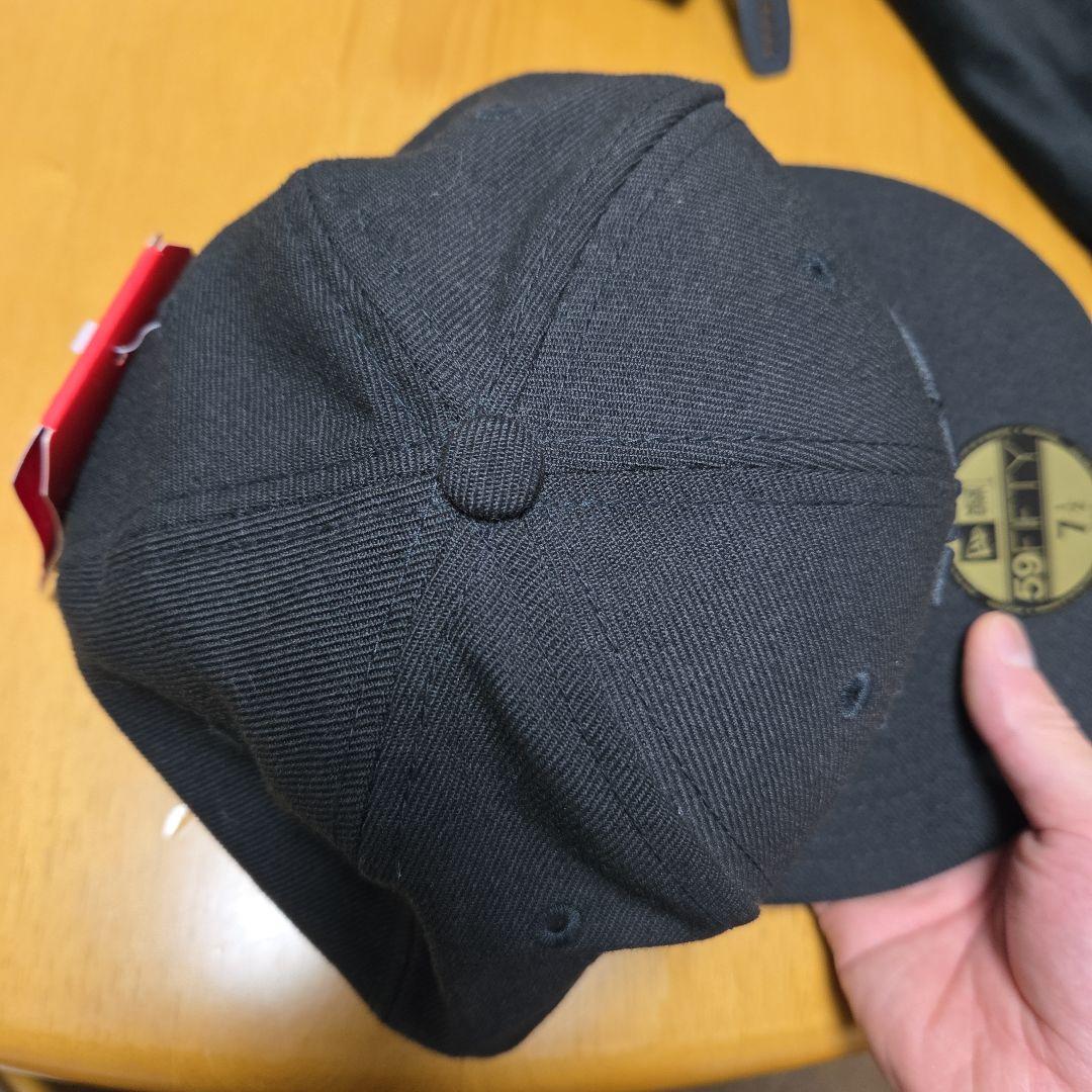 新品未使用タグ付NEWERA THE NORTH FACE キャップ黒稀少