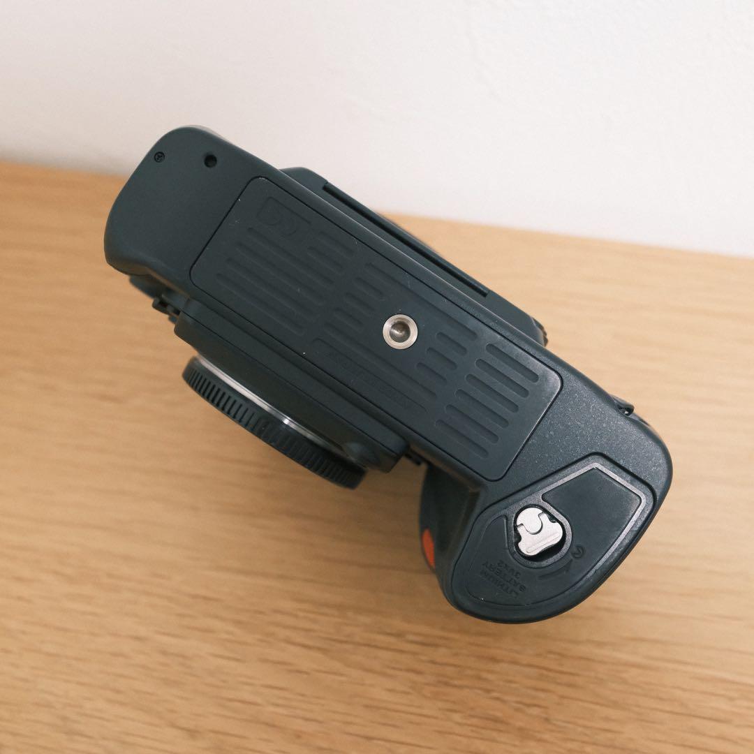 フィルムカメラ Nikon F6