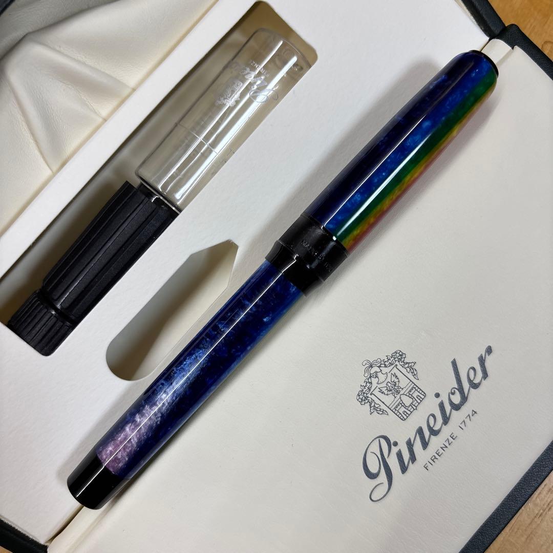Pineider レインボー万年筆 F
