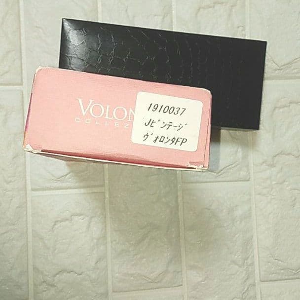 め*1様 訳あり 新品未使用品　DELTA VOLONTIA 万年筆 ピンク