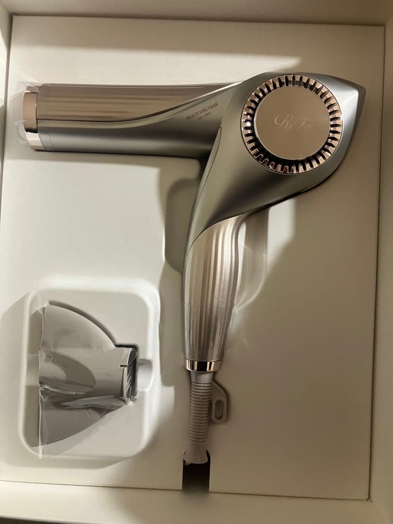 リファビューテック　ドライヤー　ＢＸ　Ｗシャンパングレージュ