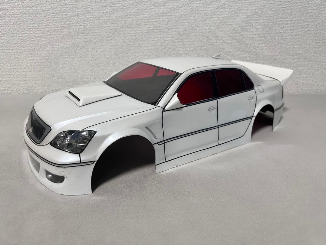 ドリラジ完成品セルシオラジコンボディー