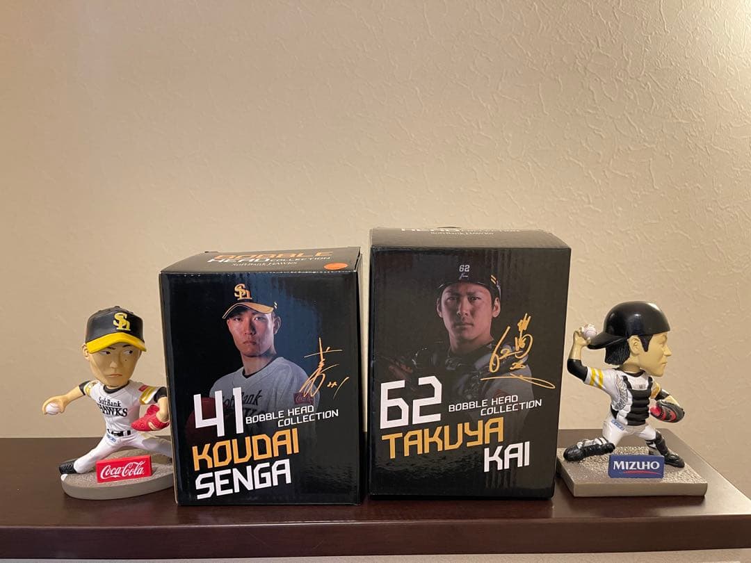 【美品　超貴重】千賀滉大　甲斐拓也　ボブルヘッド　2個セット