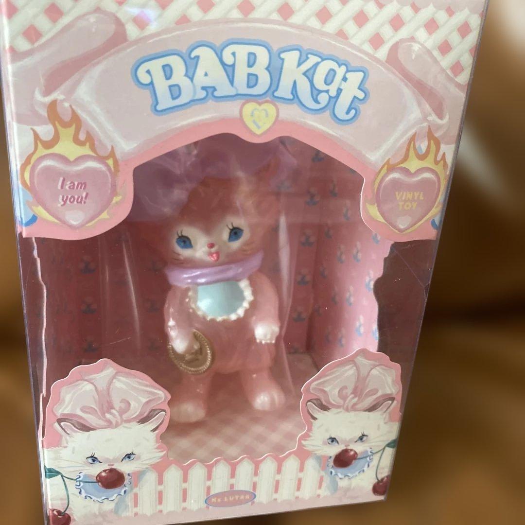 ms lutra BAB KAT 猫　フィギュア