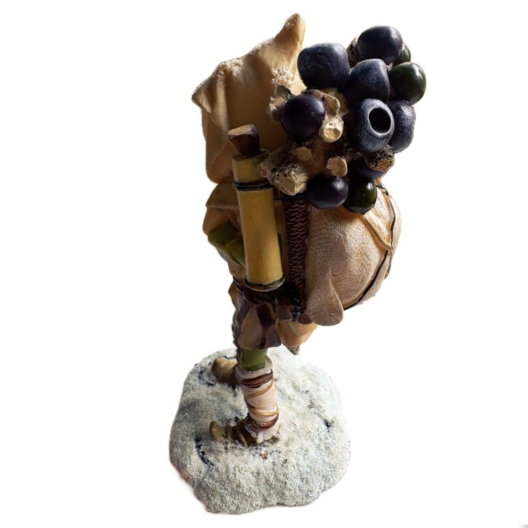 頭上に葉が描かれているレア品　与勇輝　森の妖精　『山を下りるチュチュ』　陶磁器