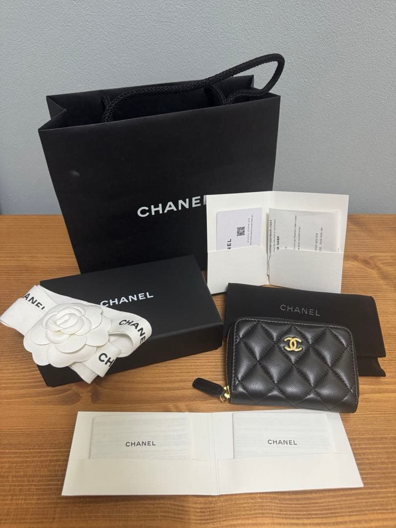 CHANEL クラシック ジップ パース