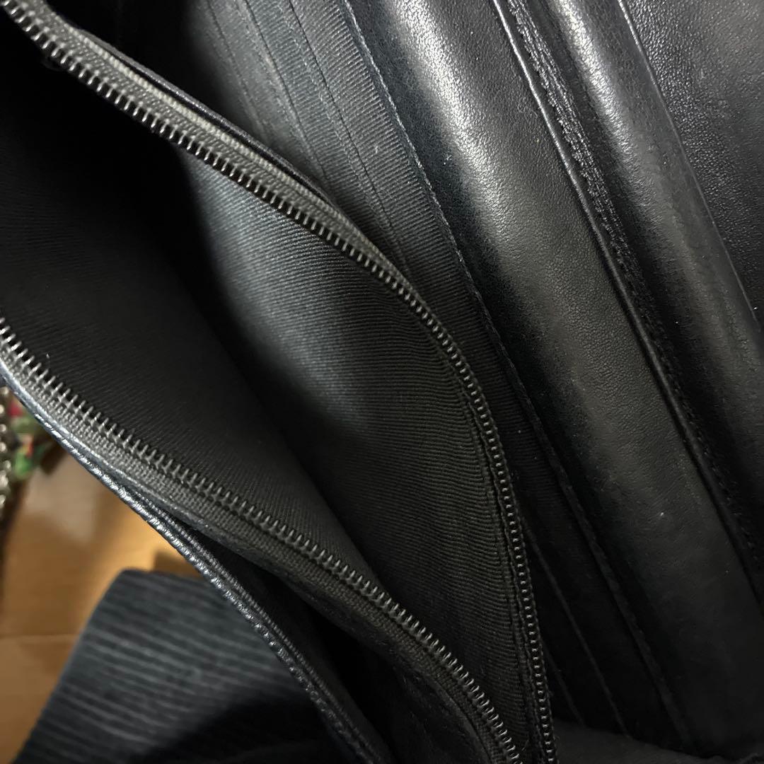 CHANEL ブラックレザー ショルダーバッグ