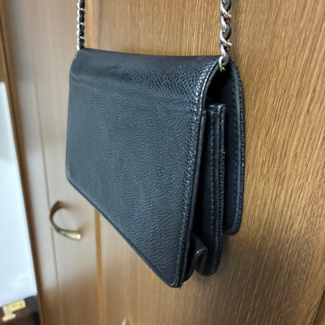 CHANEL ブラックレザー ショルダーバッグ