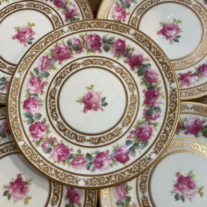 イギリス　コウルドン　イングランドのバラのお皿