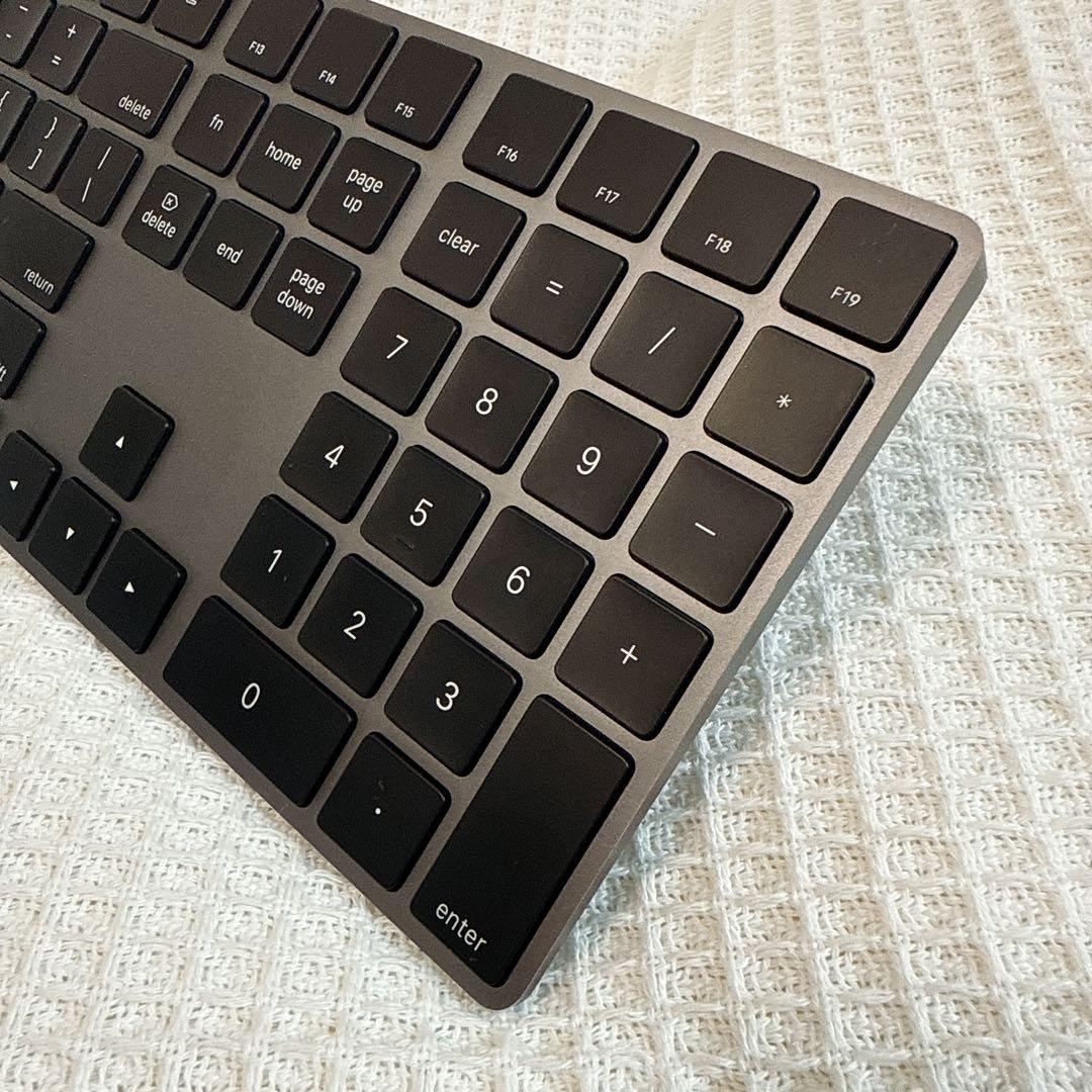 k*o様 A1843 Appleアップルmagic keyboard テンキー付