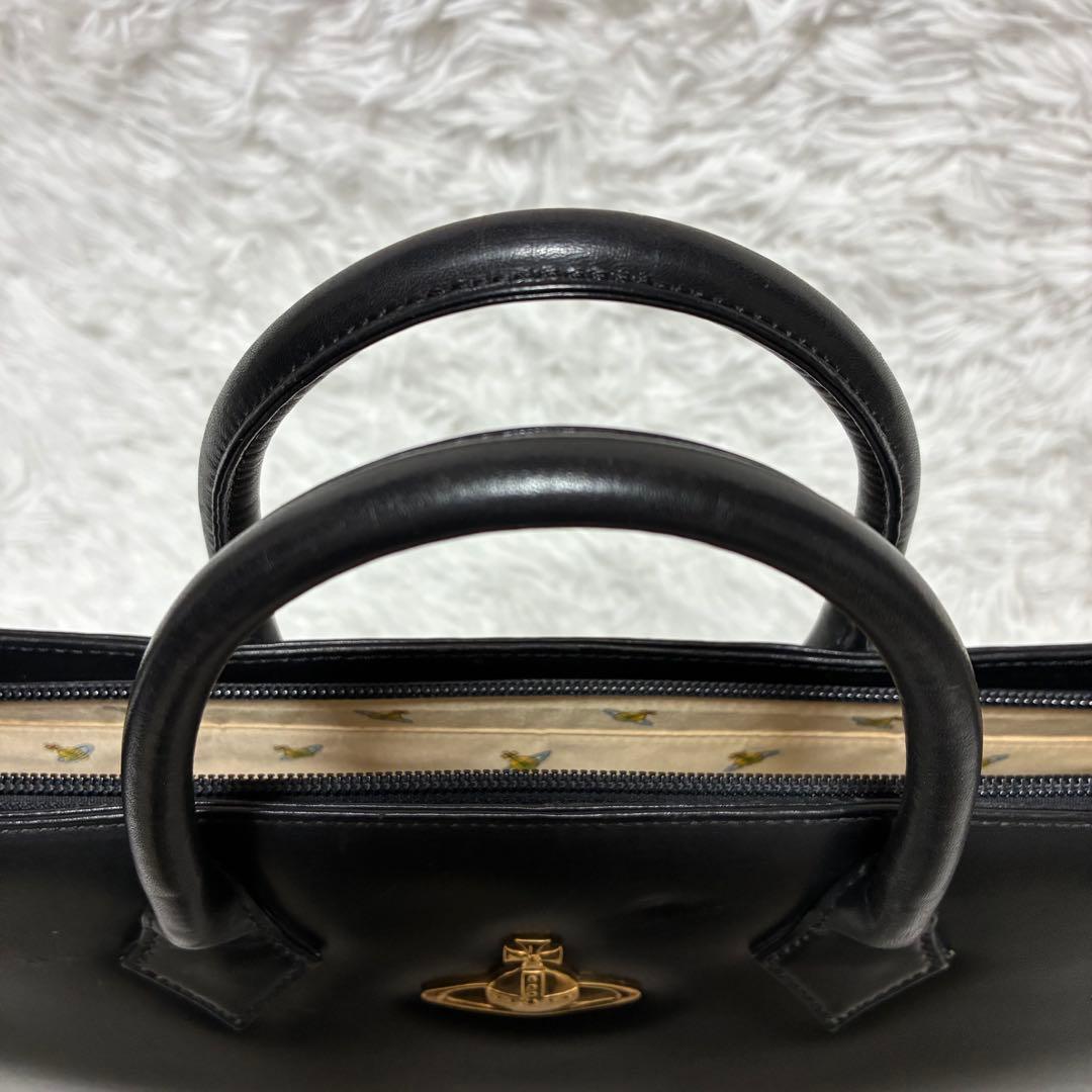 ヴィヴィアンウエストウッド　ビジネスバッグ　金オーブ　ブラック　レザー