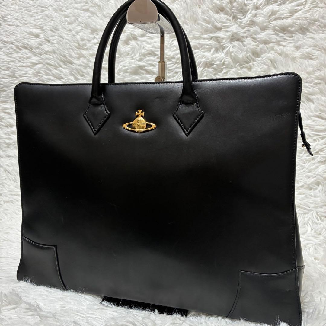 ヴィヴィアンウエストウッド　ビジネスバッグ　金オーブ　ブラック　レザー