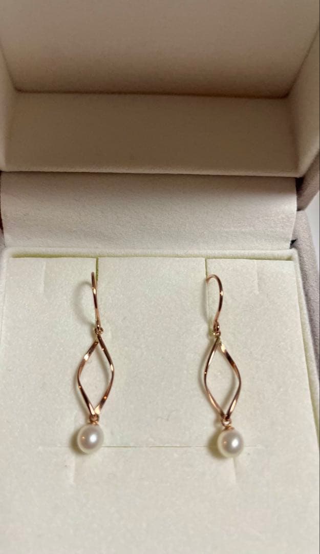 vendome aoyama k10金ピアス　ひねり　パール