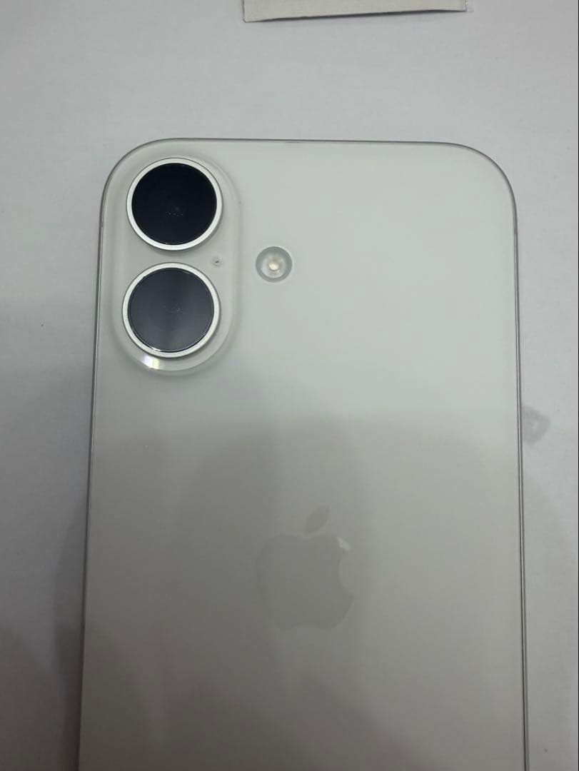 iPhone16 本体128GBホワイト