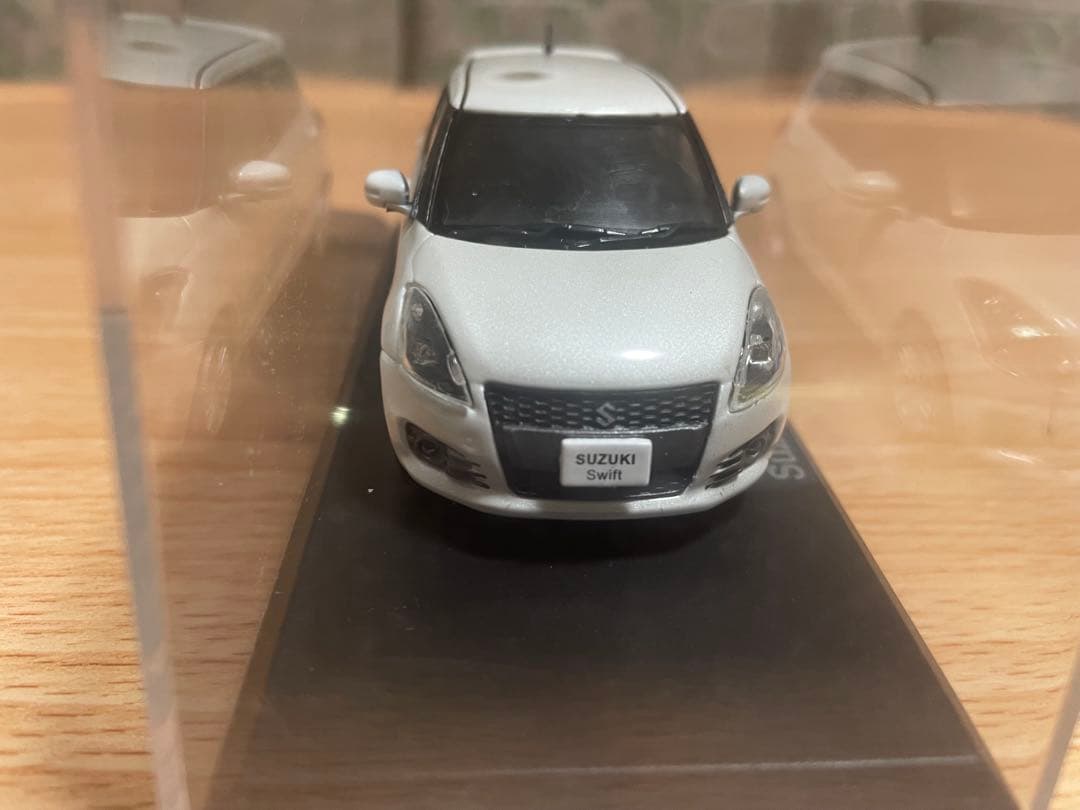 スズキ スイフトスポーツ ミニカー 1/43 2台セット