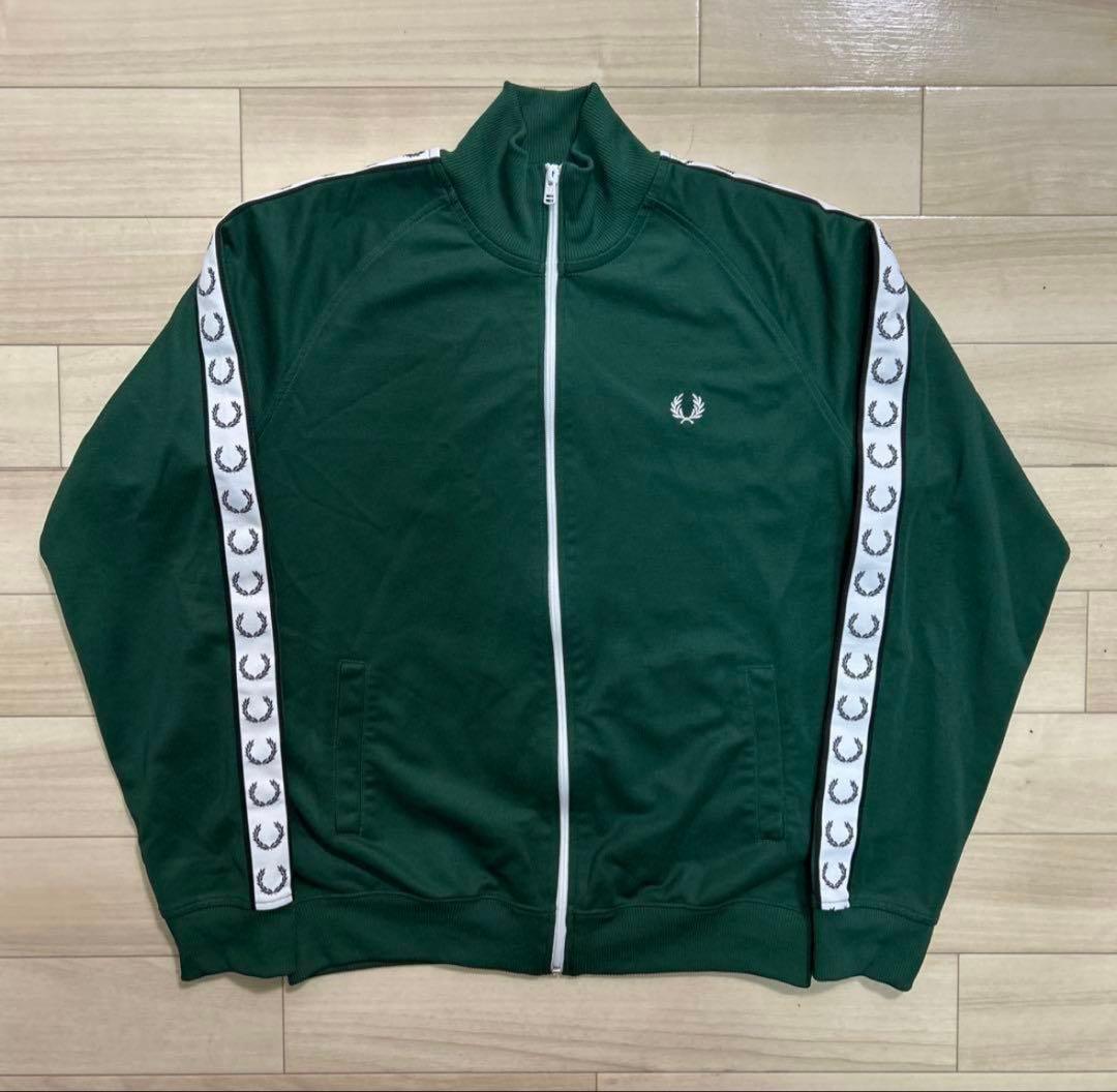 FRED PERRY / Taped Track Jacket グリーン