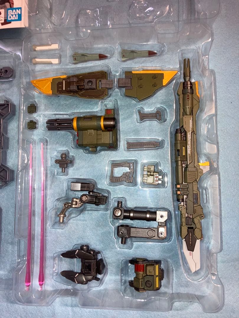 美品　メタルビルドストライクガンダム＋3装備
