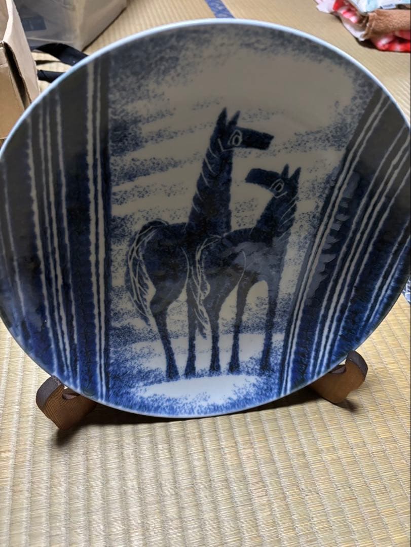 砥部焼 梅山窯 尺一寸大皿（馬絵）