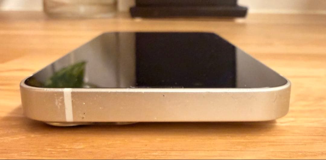 【可憐】Apple iPhone 13 mini ホワイト