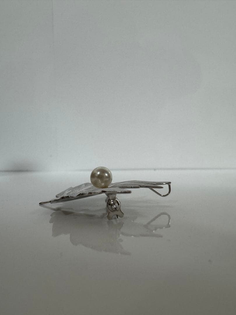 MIKIMOTO ミキモト パール リーフ ブローチ トップ