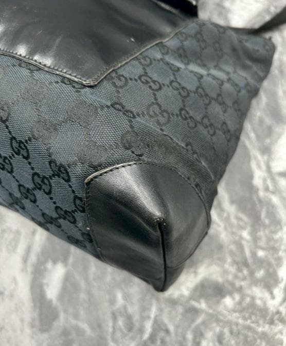 GUCCI ブラック トートバッグ
