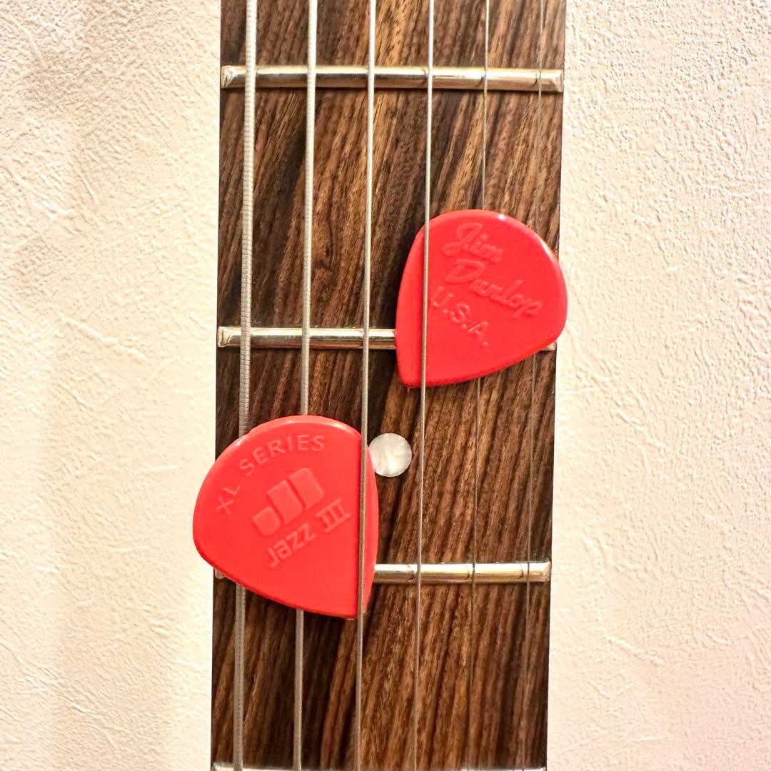 セミアコ ES-335 モデル cherry Kaalena(カーレナ)