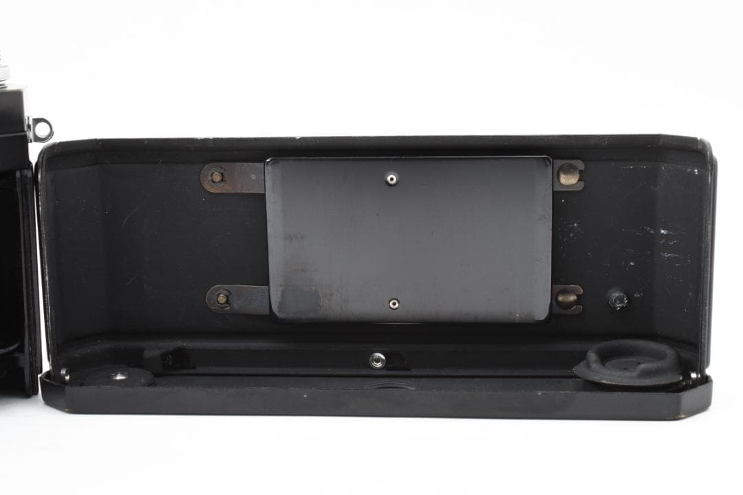 美品 NIKON F アイレベル フィルムカメラ　モルト新品交換済 B851