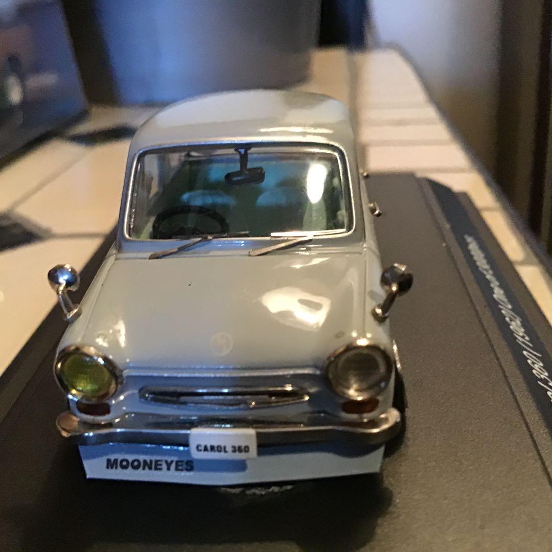 MOONEYES CAROL 360 ミニカー 1/43