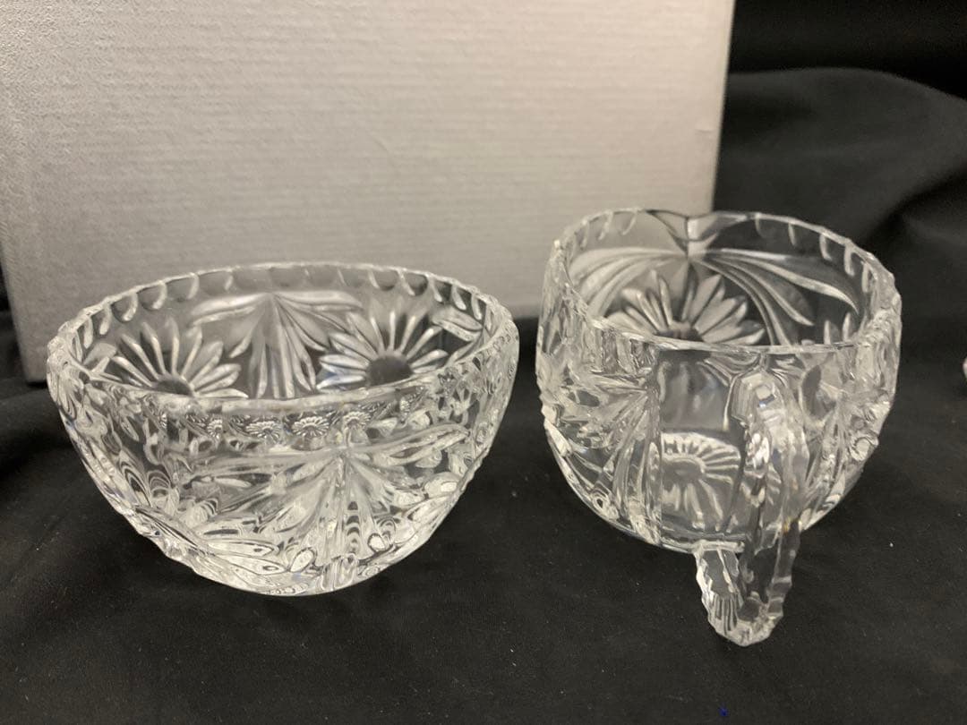 クリスタルガラス　ミルクポット　小鉢　プレート台