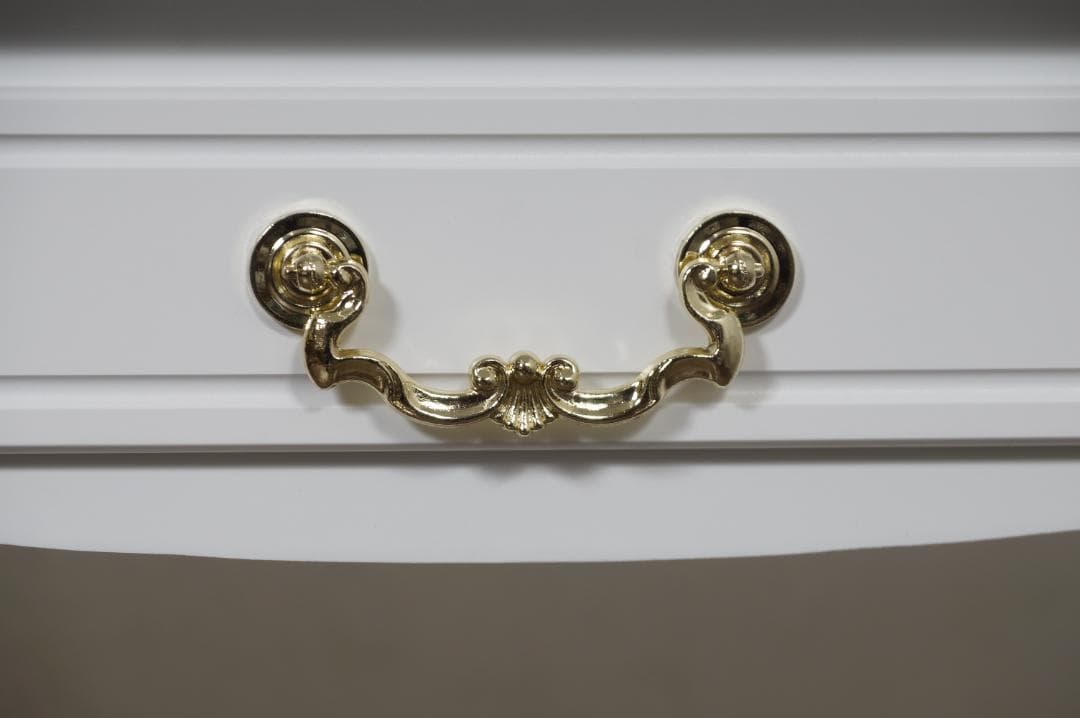 まりぃ　　猫脚デスク　引き出し　金取っ手　ホワイト